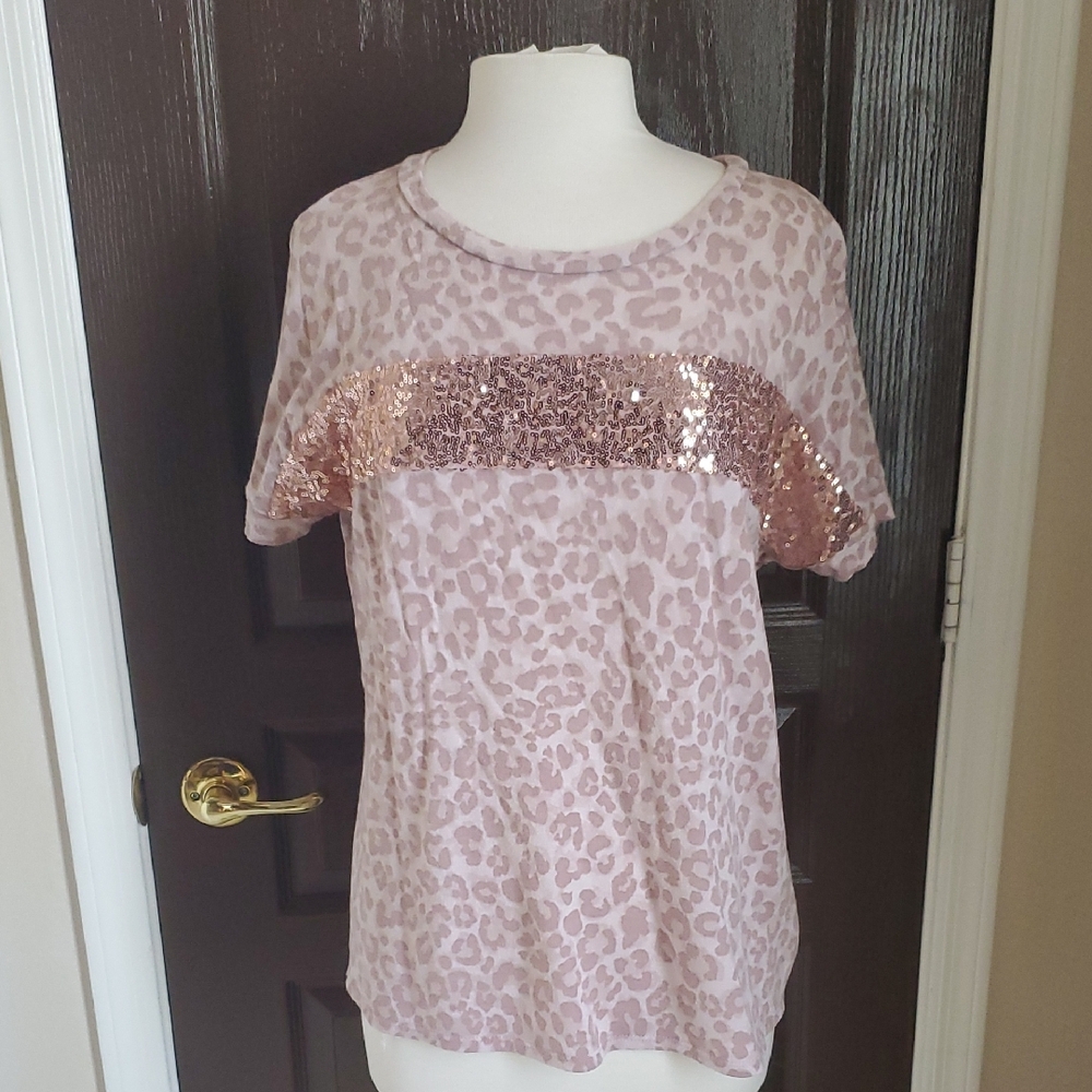Vanilla Bay Pink Leopard Sequin Top